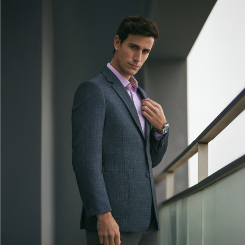Hasta 50% de descuento en Ternos y Hasta 3x1 en Camisas y Pantalones