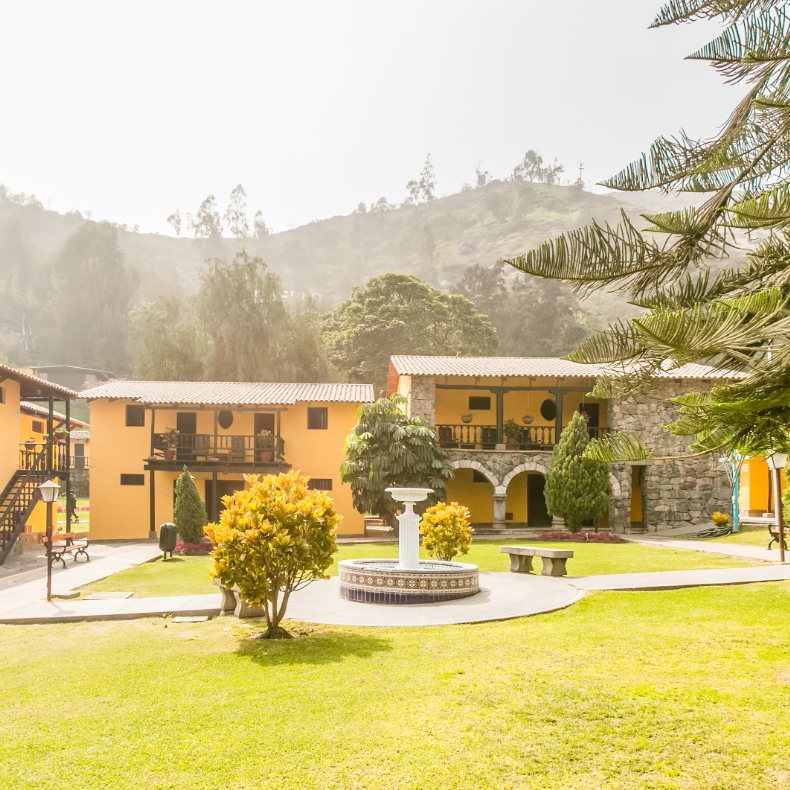 3 días/2 noches + Up grade de habitación a $244.00 por persona